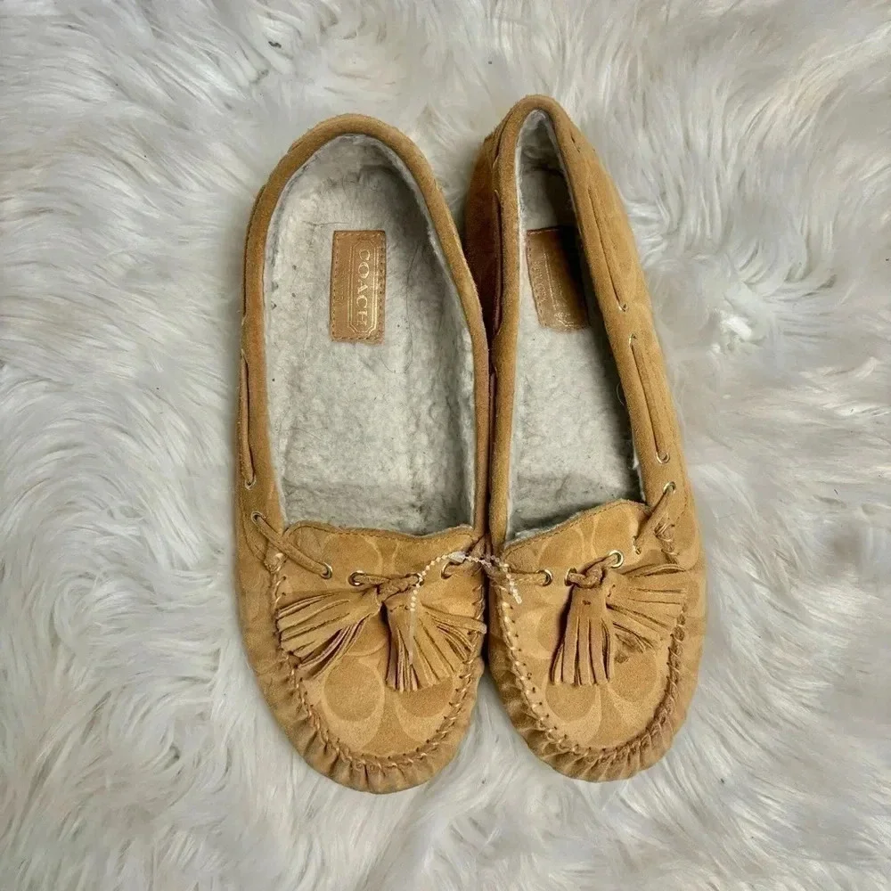 Coach Anita signature cognac tan sherling suede moccasins sz 9.5